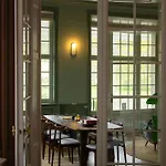 Hotel Landgoed Altenbroek 4*