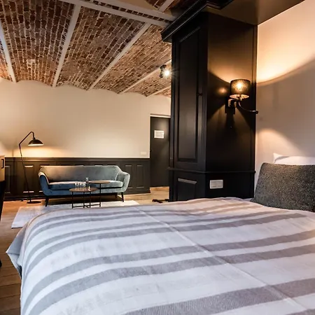 Hotel Landgoed Altenbroek 4*